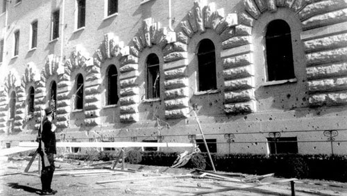 ������������� �������� (Bombing the Vatican)
