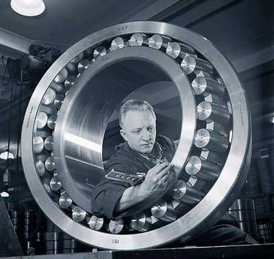 ����� �������� Svenska Kullagerfabriken (SKF)
