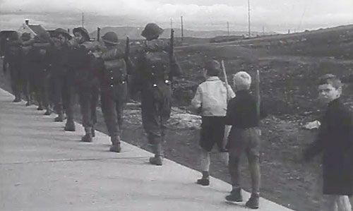 ���������� ������ �������� � �������� (British troops enter Iceland)