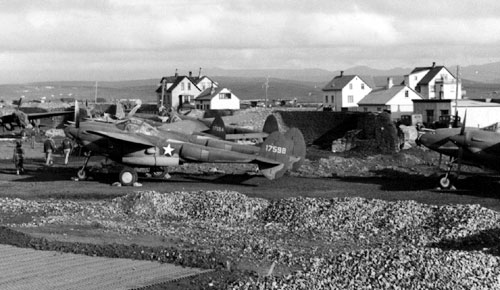 ������������ �������� � �������� (American airfield in Iceland)